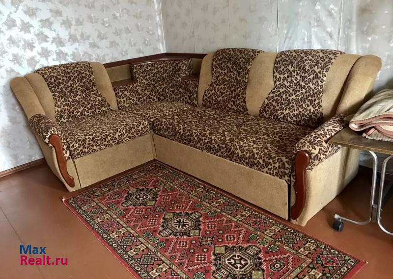 ул Мира, 2/50 Бежецк продам квартиру