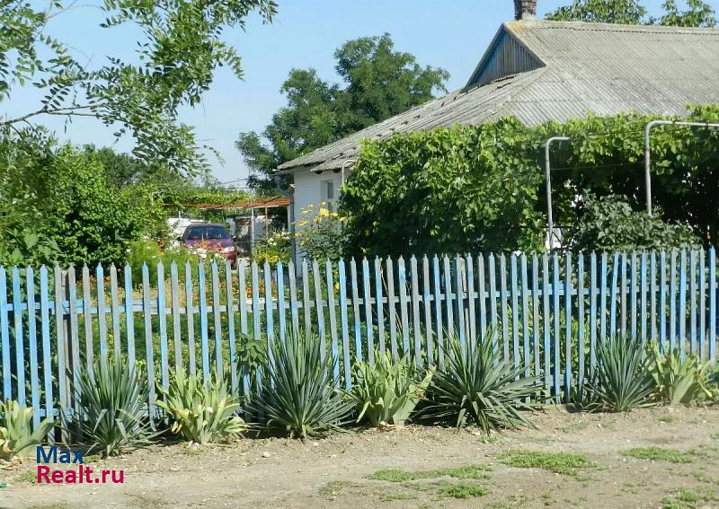 купить частный дом Красногвардейское село Ровное