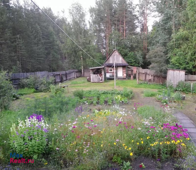 Медвежьегорск Медвежьегорское городское поселение, Первомайская улица, 1А продажа частного дома