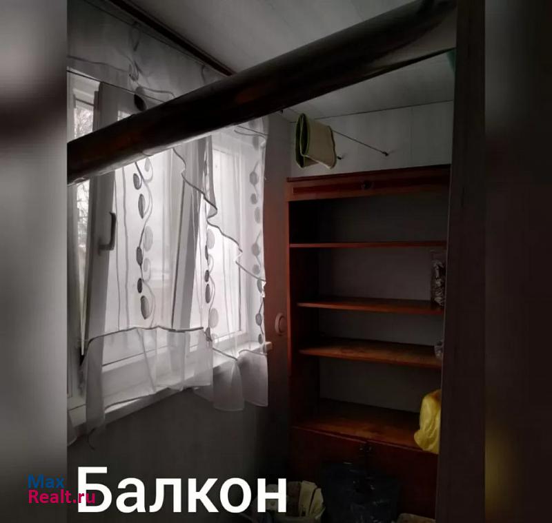 Муниципальное образование город Арск, улица Галиаскара Камала Арск продам квартиру