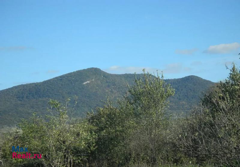 Белогорск село Синекаменка, Молодёжная улица частные дома