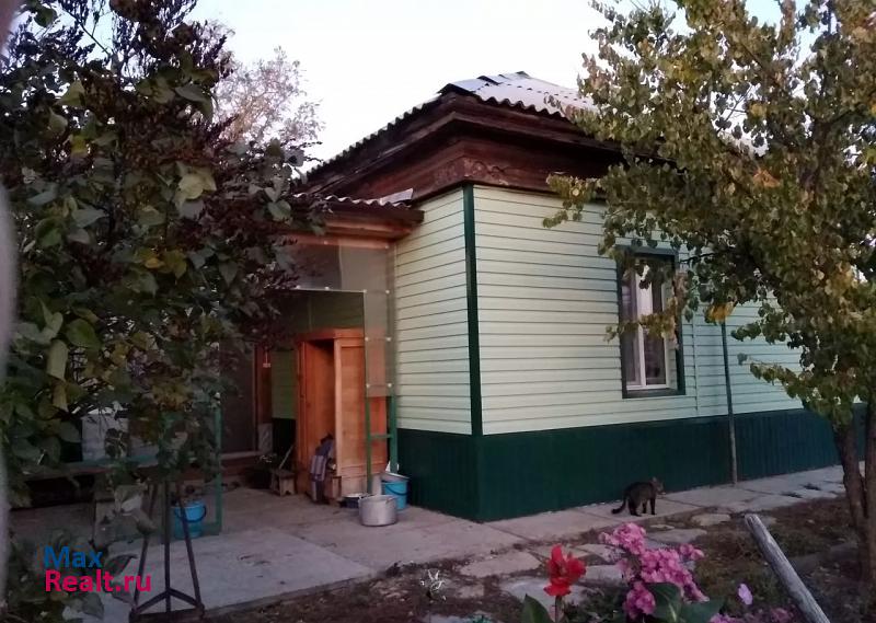 Палласовка Городское поселение город Палласовка, улица Лея Роот