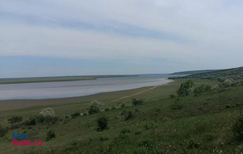 Черноморское село Каиры, Лиманский район дом