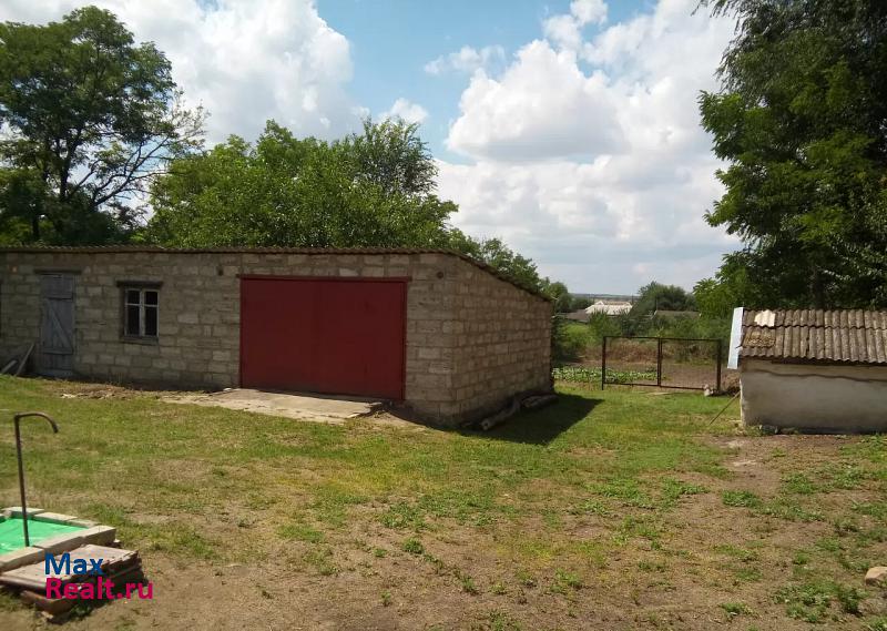 Александровское муниципальное образование Саблинский сельсовет, село Саблинское, Школьный переулок дом