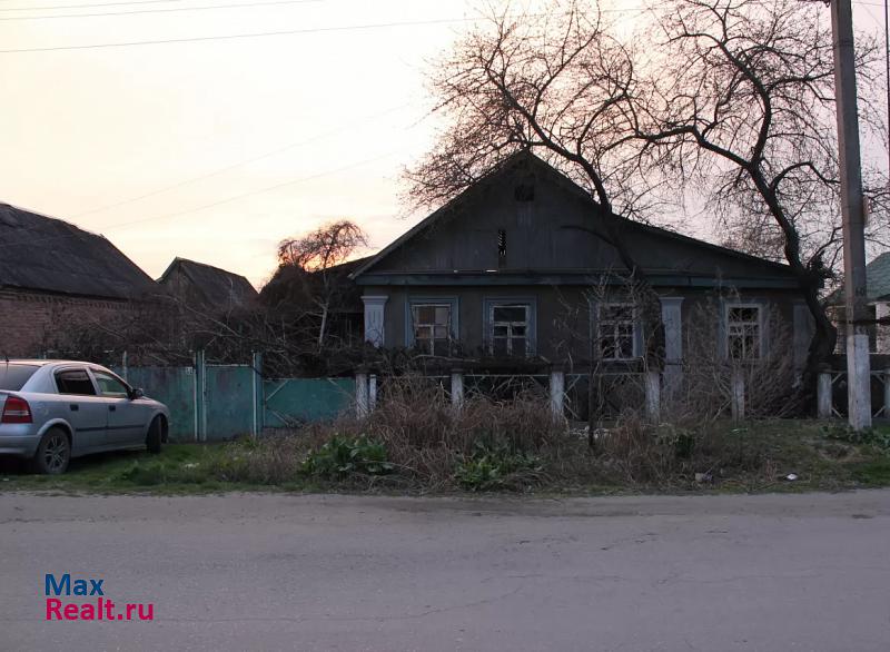 Майский Кабардино-Балкарская Республика, городское поселение Майский, улица Горького продажа частного дома