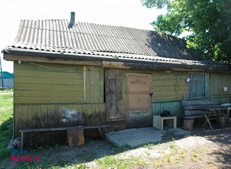 Уварово село Перевоз, Центральная улица частные дома