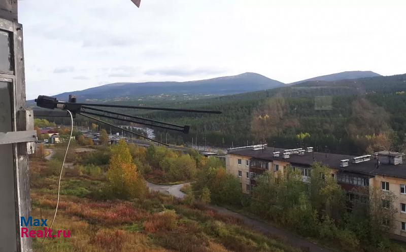 Кандалакша городское поселение Кандалакша, Кировская улица, 39 квартира купить без посредников