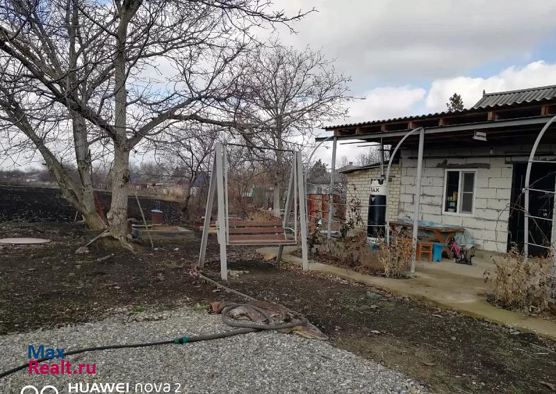 Изобильный станица Староизобильная, Изобильненский городской округ, улица Победы, 1 продажа частного дома