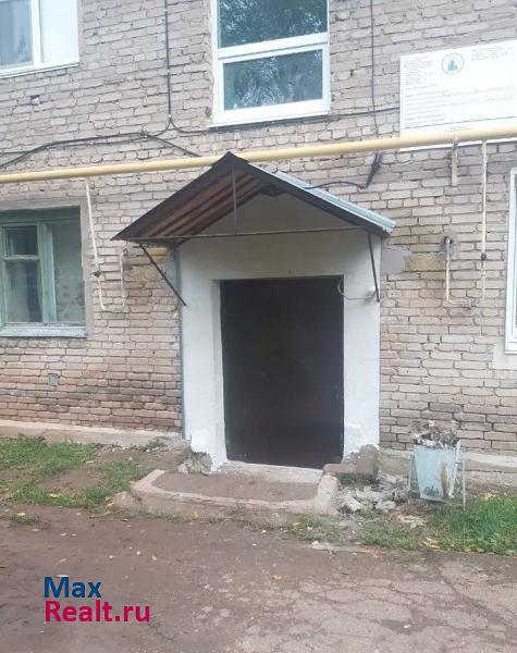 Городское поселение город Бирск, улица Комарова, 40А Бирск продам квартиру