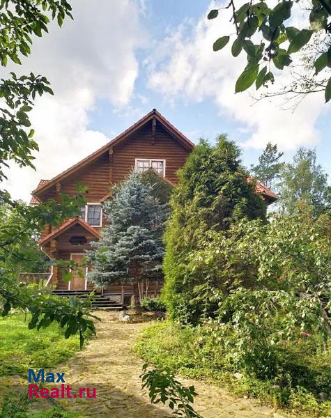 Луга Лужское городское поселение, Сергиевская улица частные дома