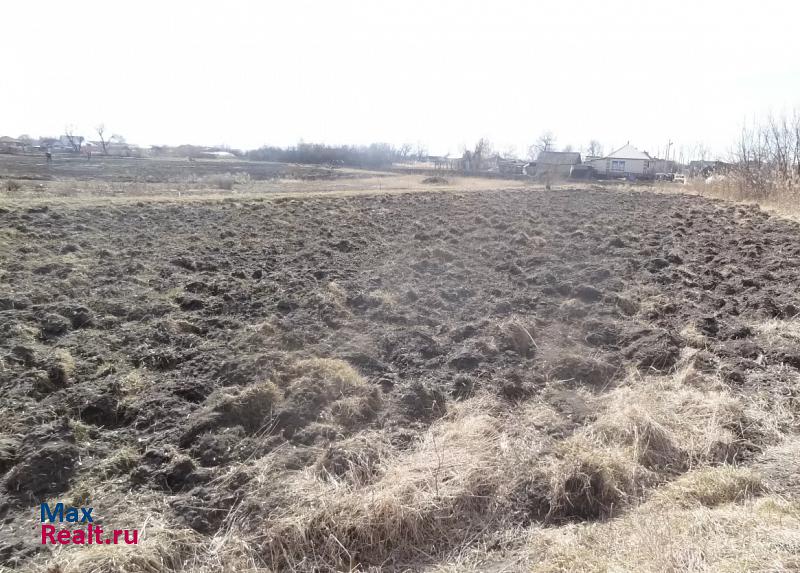 Валуйки село Двулучное ул Свердлова дом 38 дом