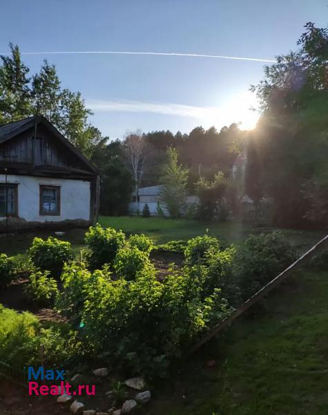 Свободный село Малая Сазанка, улица Ушакова