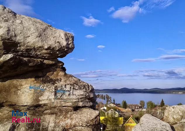 посёлок Калиново, Невьянский городской округ, улица Ленина Новоуральск квартира