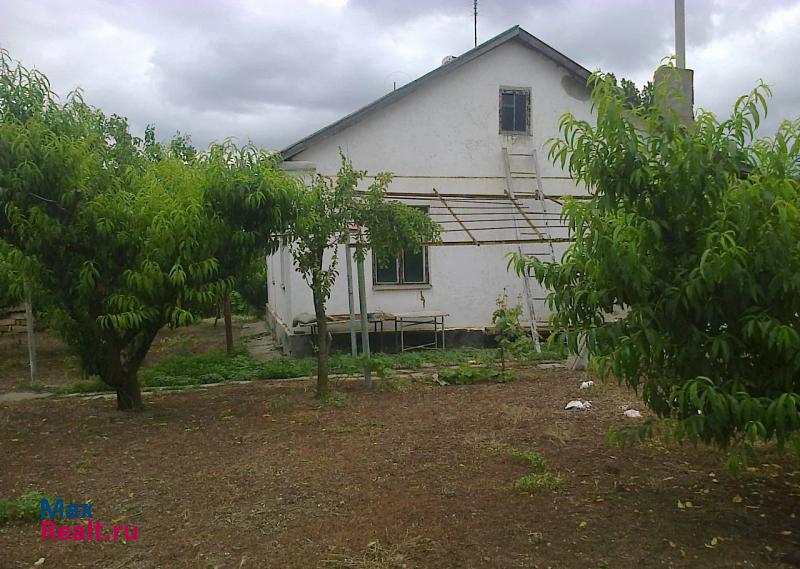 купить частный дом Саки село Куликовка, Молодёжная улица