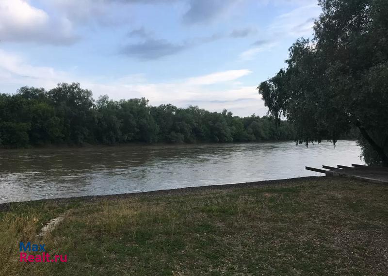 купить гараж Кропоткин Кавказский район, Кропоткинское городское поселение