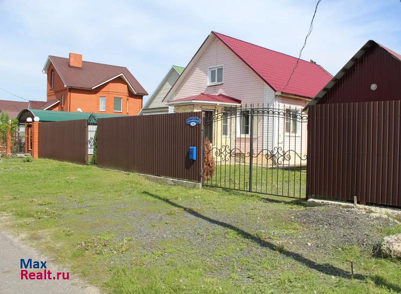 купить частный дом Старый Оскол село, городской округ Старооскольский, Лапыгино