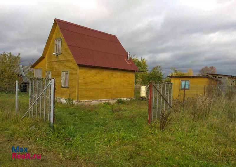 купить частный дом Великий Новгород Ленинградская область, Лужский район, деревня Клюкошицы, Деревенская улица