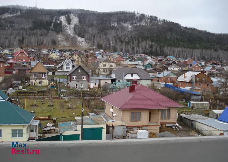 Уральская улица, 82 Миасс квартира на сутки