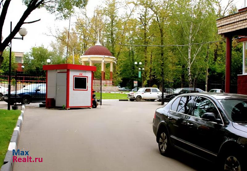 городское поселение Пушкино, микрорайон Новая деревня, Институтская улица, 12 Пушкино купить парковку