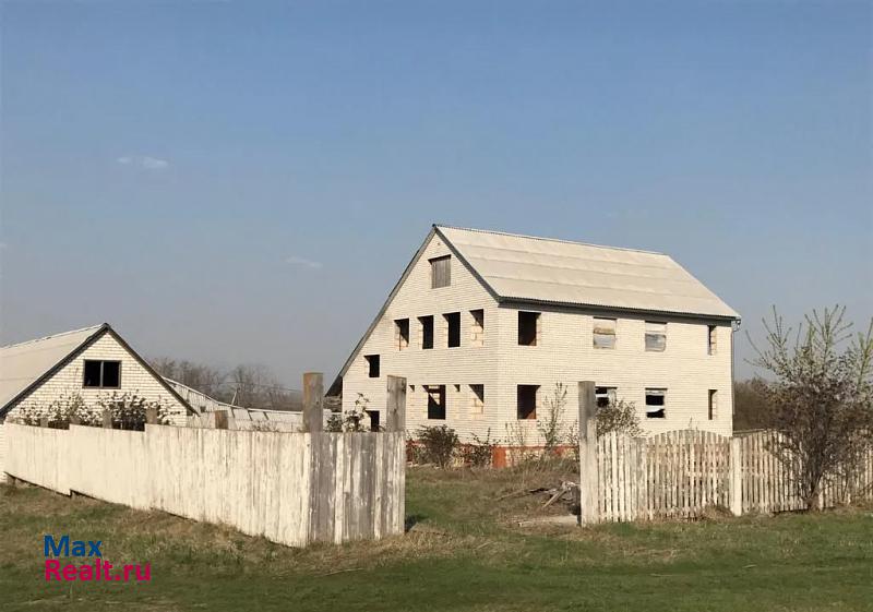 купить частный дом Октябрьский поселок городского типа Октябрьский, улица Корнеева, 1