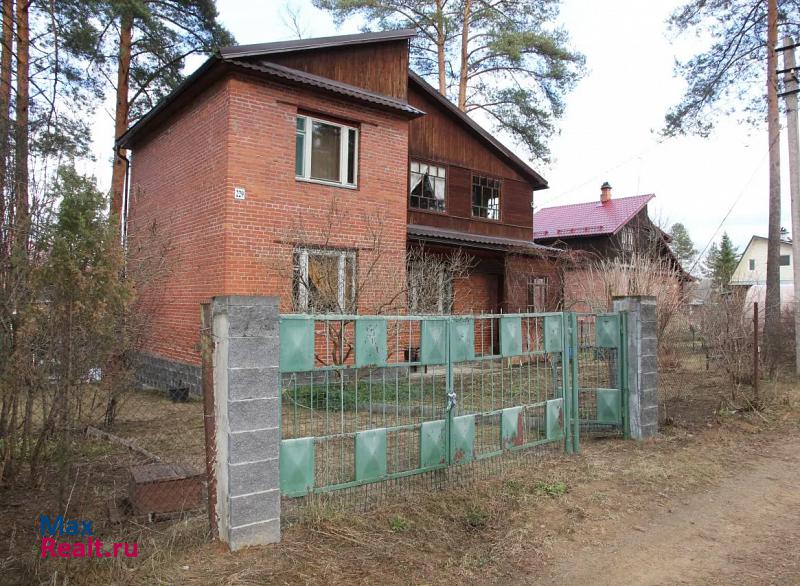 Санкт-Петербург Всеволожский район., пос.Васкелово(с.Радуга) улица 15 .