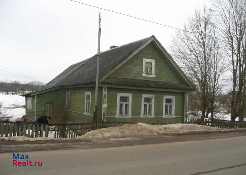 Санкт-Петербург Ленинградская обл, Волховский р-н, д.Усадище, д.1