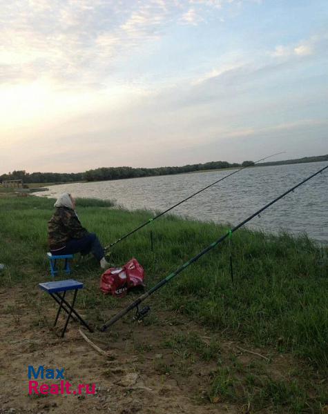 снять дом Енотаевка село Восток