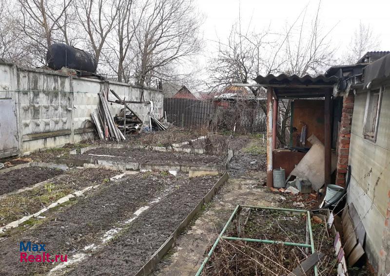 купить гараж Белоозерский Воскресенский район, посёлок городского типа имени Цюрупы, Рабочий городок, 11