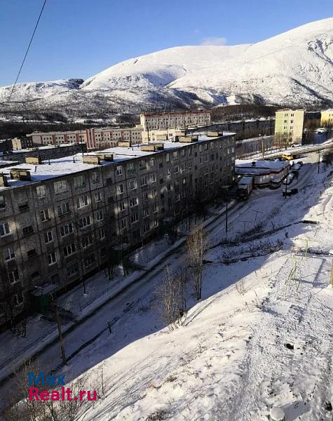 улица Советской Конституции, 8 Кировск квартира посуточно снять