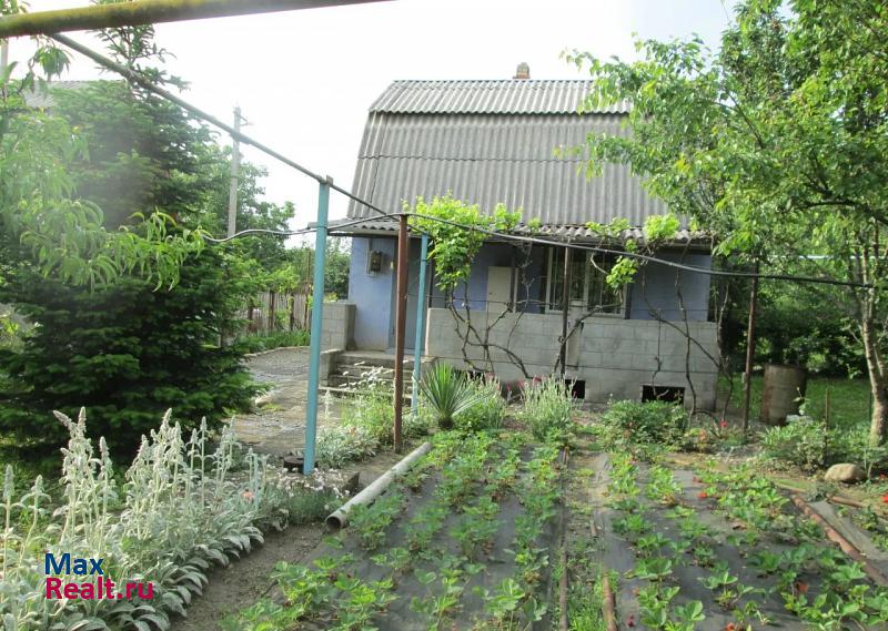 купить частный дом Майкоп поселок Совхозный, Центральная улица, 6