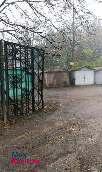 посёлок городского типа Горячеводский, Левадинский спуск, 42 Горячеводский продам квартиру