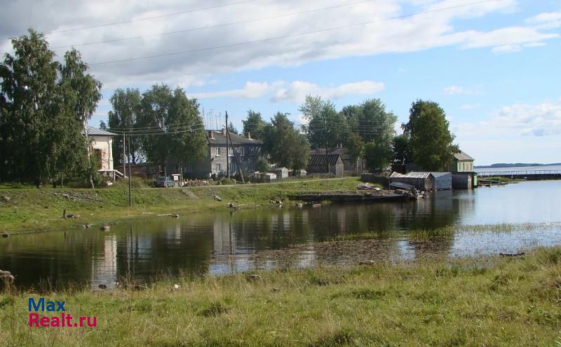 Кондопога Великогубское сельское поселение, село Великая Губа, Набережная улица, 10 продажа частного дома