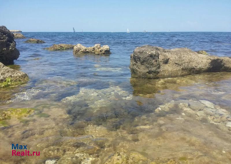 Евпатория посёлок городского типа Новоозёрное, Морская улица, 13 квартира купить без посредников