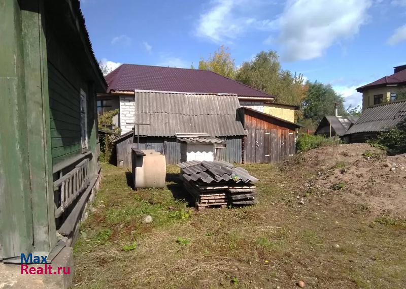 Великие Луки Лазавицкая набережная дом