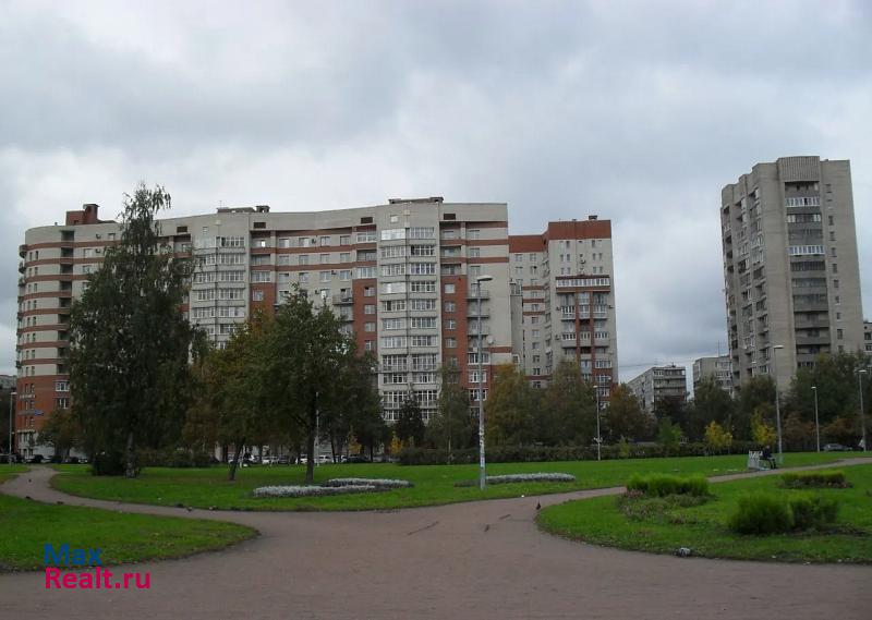 Искровский проспект, 32к1 Санкт-Петербург продам квартиру