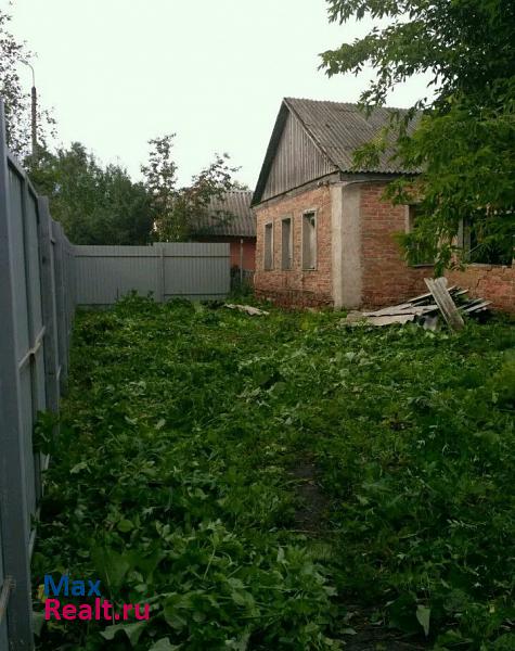 Солнцево поселок городского типа Солнцево, Базарная улица, 33