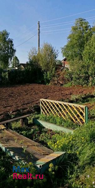 Вахруши посёлок городского типа Вахруши, Октябрьская улица, 19