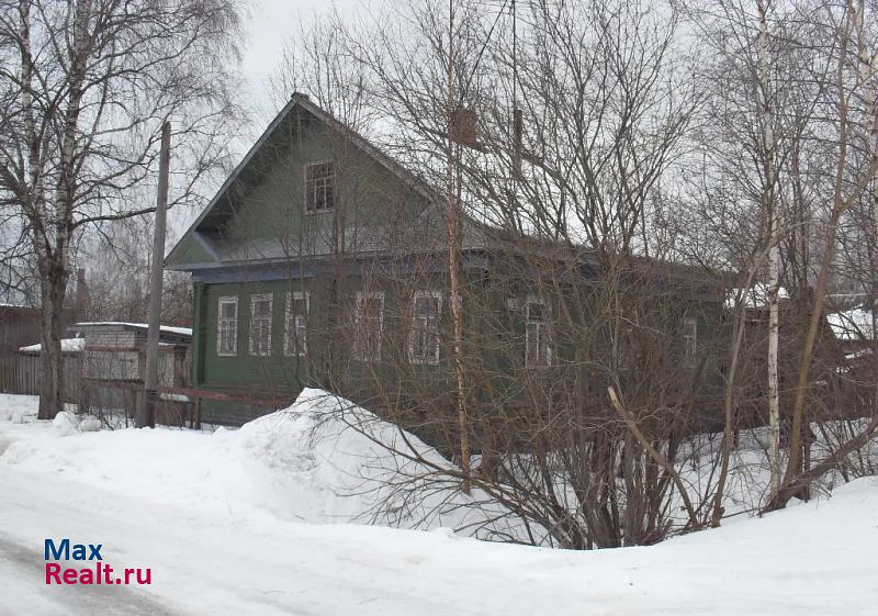 Весьегонск улица Некрасова, 8/43