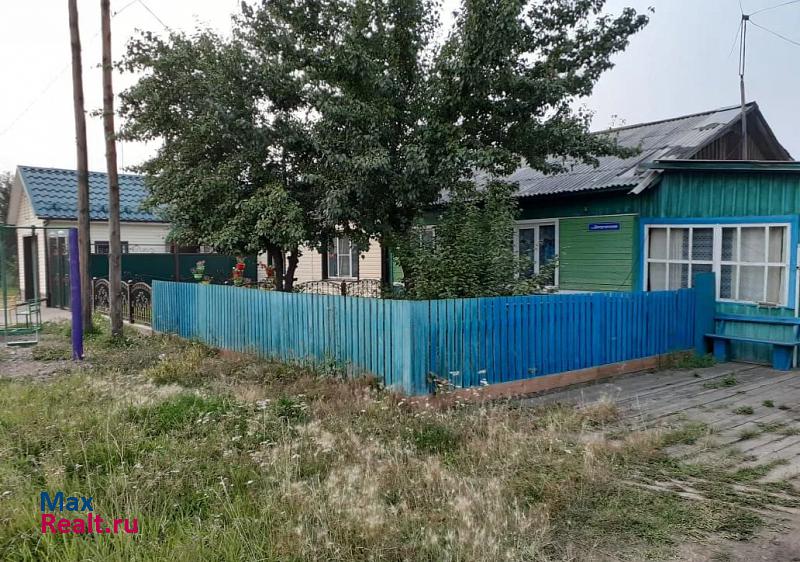 Куйтун Куйтунский район, посёлок городского типа Куйтун, Депутатская улица, 1/1