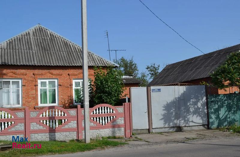 Октябрьский посёлок городского типа Октябрьский, улица Свердлова, 5