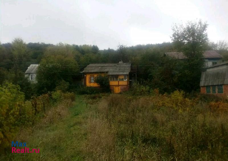 Балашов муниципальное образование город Балашов, Затонская улица, 28