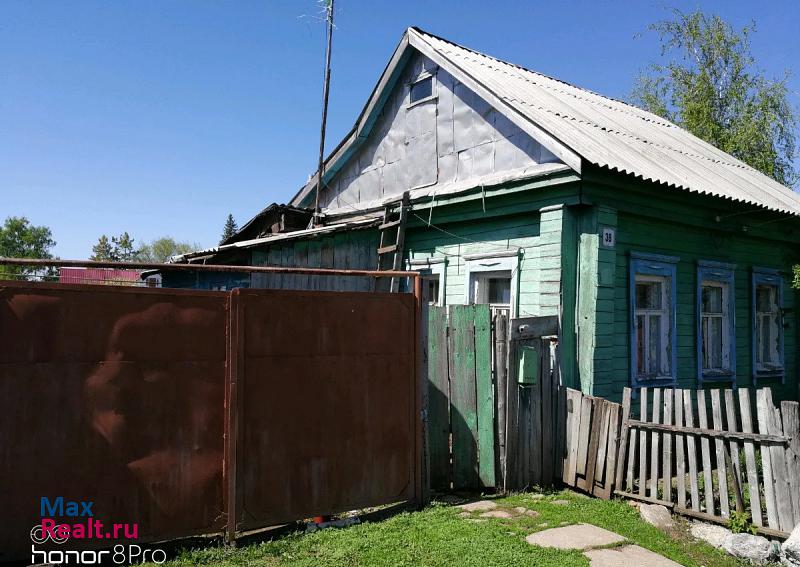 купить частный дом Кинель-Черкассы село Кинель-Черкассы, Красноармейская улица