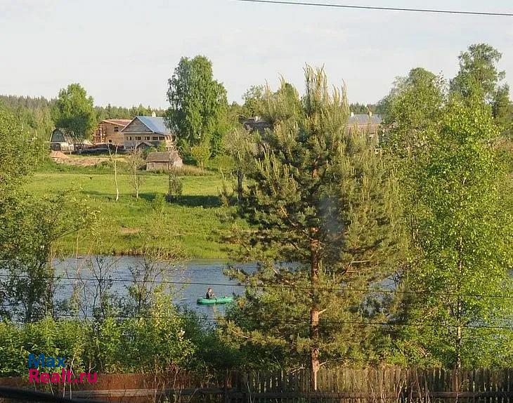 купить частный дом Подпорожье Ленинградская обл., Подпорожский район, пгт. Важины