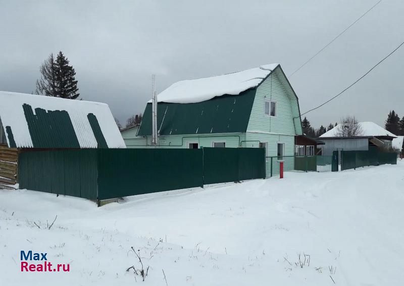 купить частный дом Уинское село Нижний Сып, Набережная улица