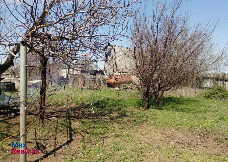 купить частный дом Октябрьский железнодорожная станция Абганерово, Степная улица