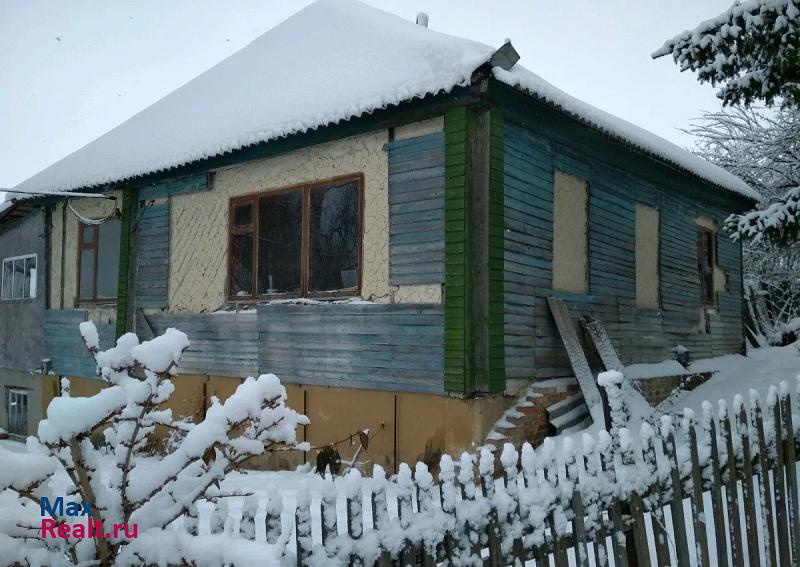 купить частный дом Тим посёлок городского типа Тим, улица Красноармейская Слободка