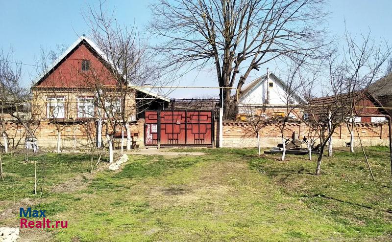 Алтуд Кабардино-Балкарская Республика, хутор Саратовский, Виноградная улица частные дома