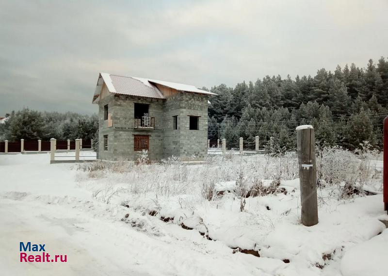 Белоярский посёлок городского типа Белоярский, Лесная улица, 48