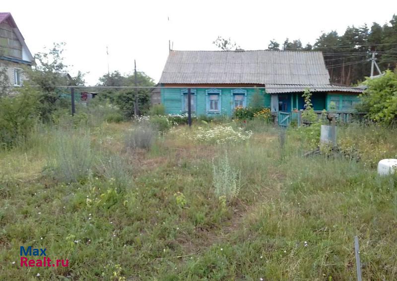 Первомайский Первомайский район к/п завод село Бригадирское частные дома