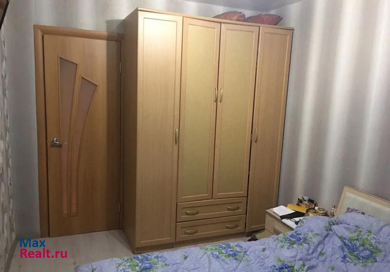 Октябрьская улица, 32 Снежногорск продам квартиру